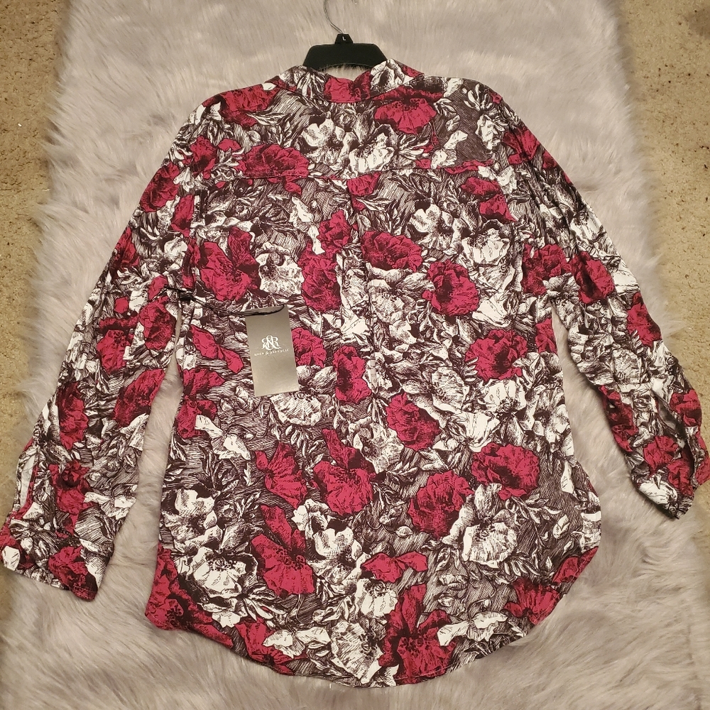 NEW ROCK & REPUBLIC BLOUSE - Picture 7 of 8